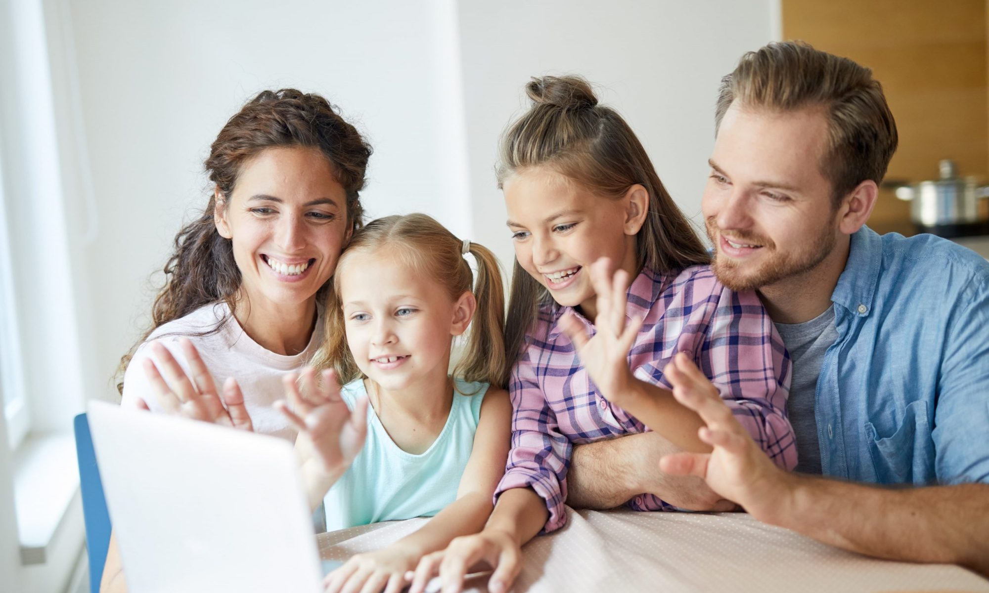 Aile İçi Sağlıklı İletişim Nasıl Olur?